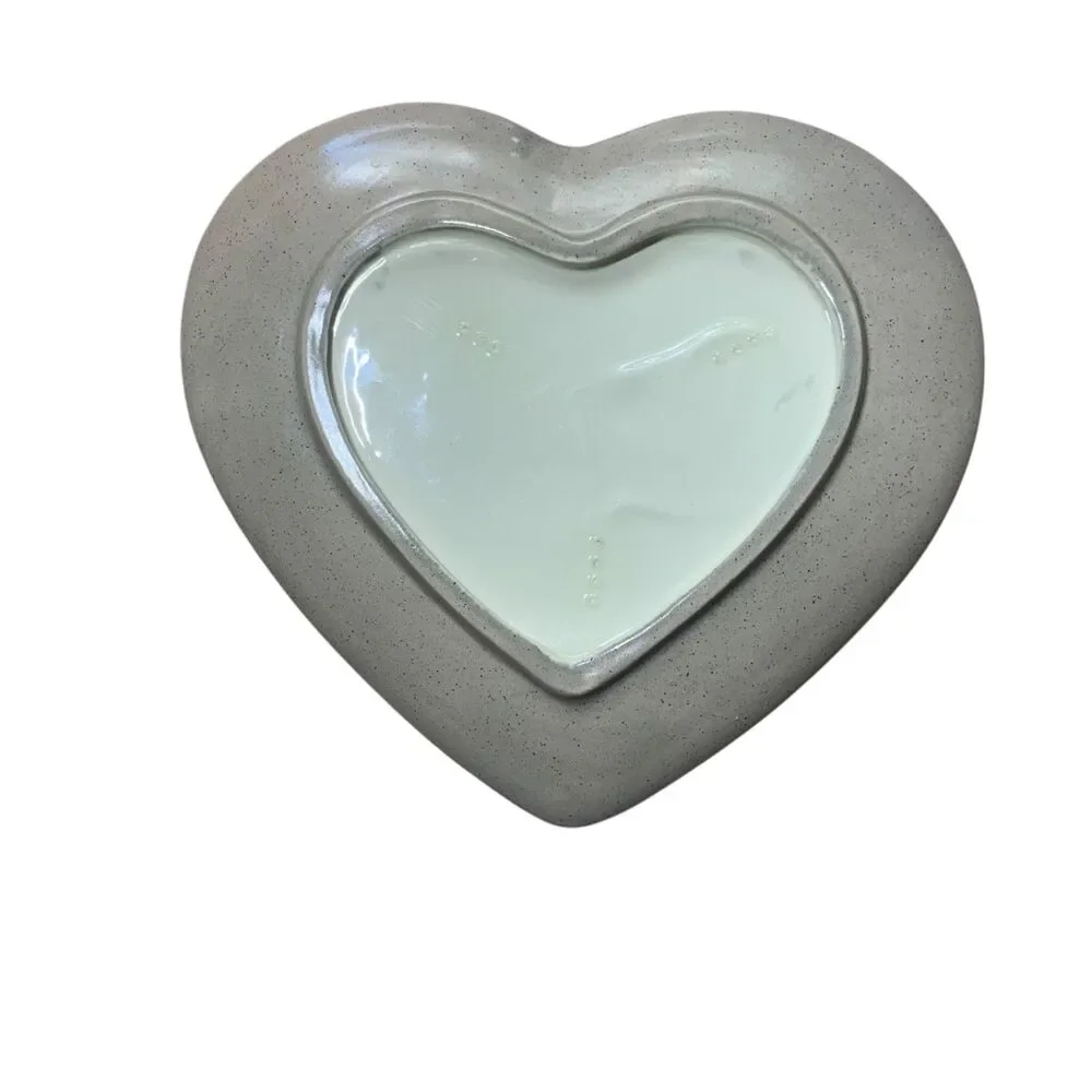 Vintage Spongeware Heart Shaped Stoneware Plate Heart Design Country Farmhouse